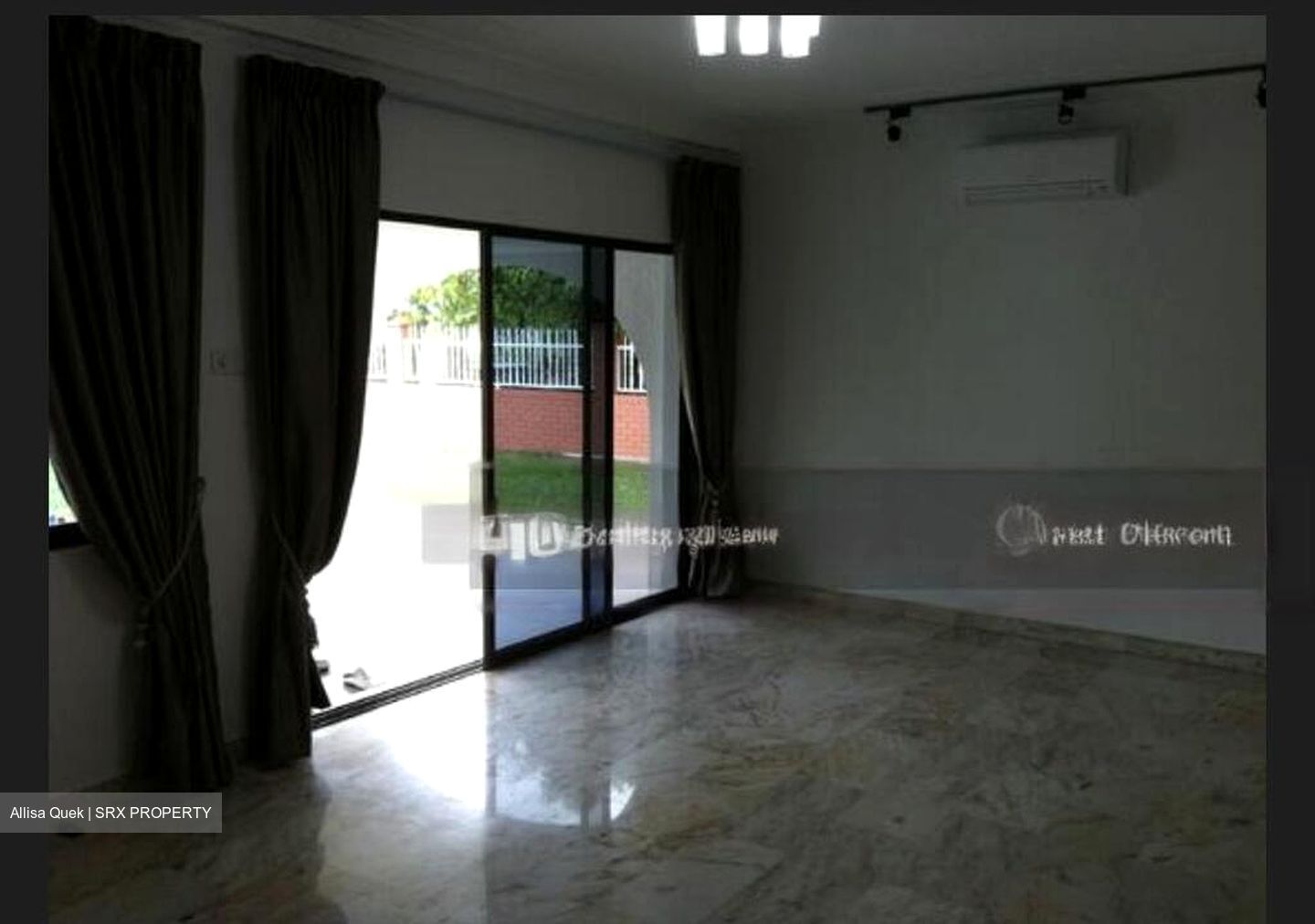 Sennett Avenue (D16), Semi-Detached #462543571